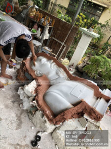 quá trình tạo khuôn Tượng chân dung Bác Hồ cao 1m5