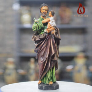 Tượng Thánh Giuse bế Chúa bằng composite vẽ màu giả cổ cao 30cm